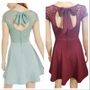 B. Darlin Junior’s Bow Back Dress SIZE 0